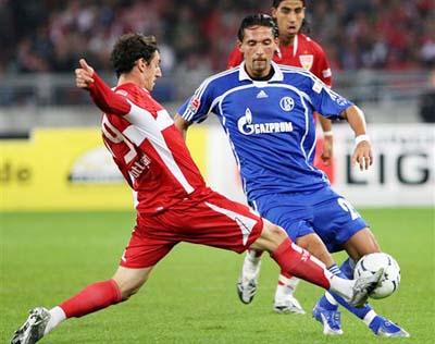 在对阵皇家 在对阵皇家